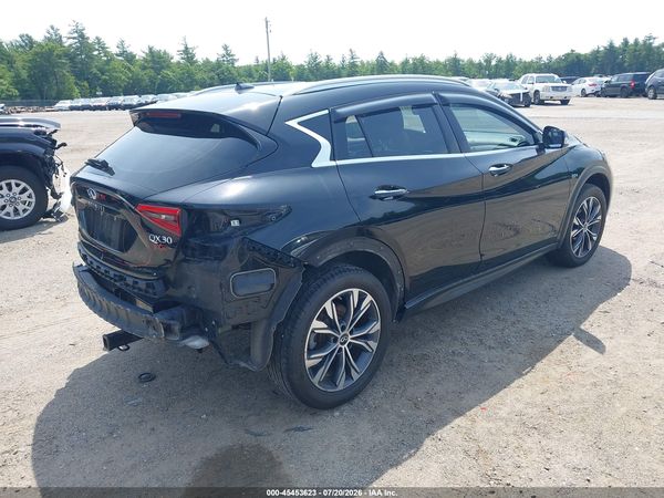2018 INFINITI QX30 LUXURY