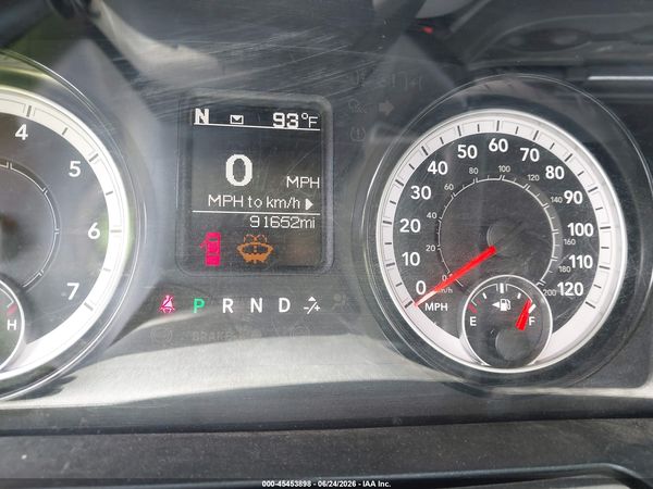2022 RAM 1500 CLASSIC SLT  4X4 5'7 BOX