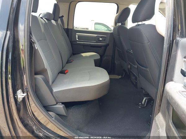 2022 RAM 1500 CLASSIC SLT  4X4 5'7 BOX