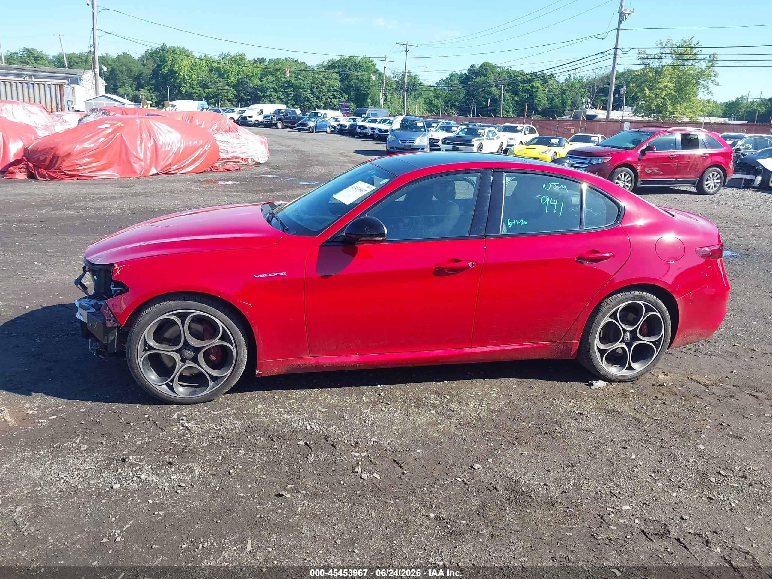 2022 ALFA ROMEO GIULIA VELOCE AWD