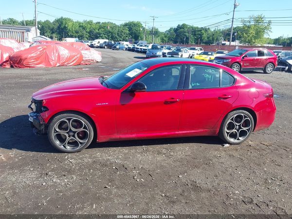 2022 ALFA ROMEO GIULIA VELOCE AWD