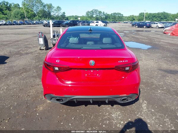 2022 ALFA ROMEO GIULIA VELOCE AWD