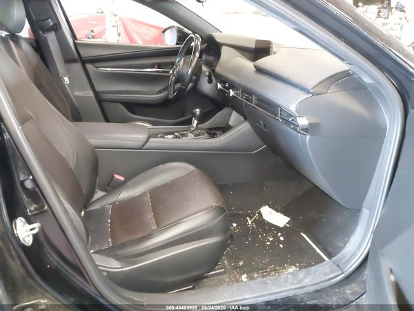 2019 MAZDA MAZDA3 PREMIUM PACKAGE
