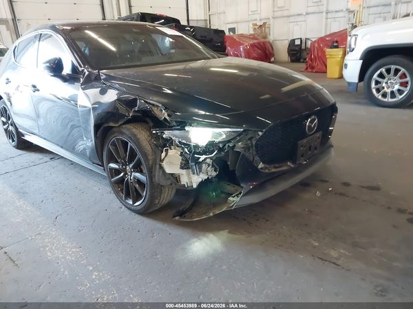 2019 MAZDA MAZDA3 PREMIUM PACKAGE