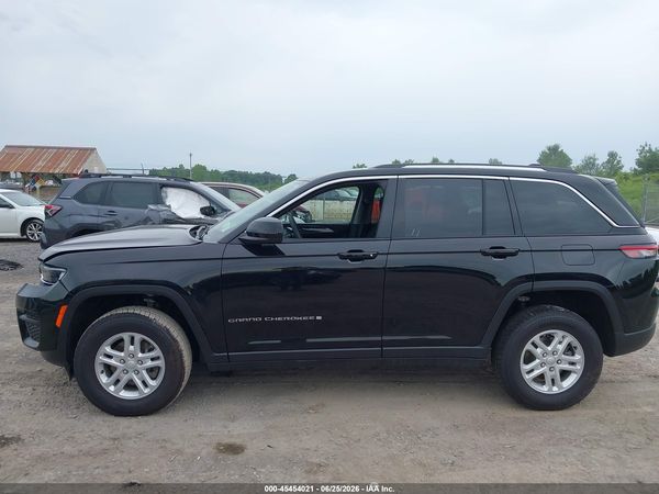 2023 JEEP GRAND CHEROKEE LAREDO 4X4