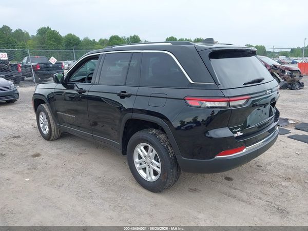 2023 JEEP GRAND CHEROKEE LAREDO 4X4