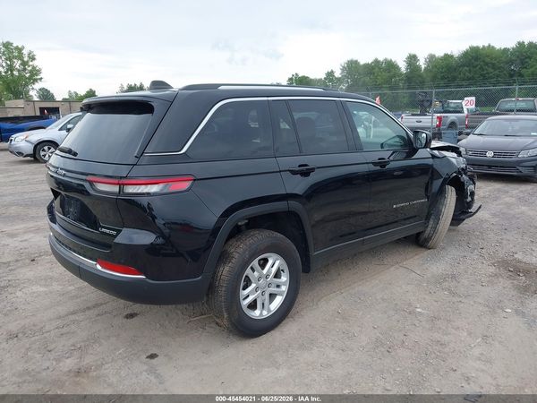 2023 JEEP GRAND CHEROKEE LAREDO 4X4