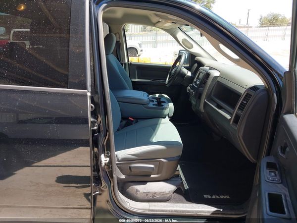 2017 RAM 1500 TRADESMAN  4X4 6'4 BOX
