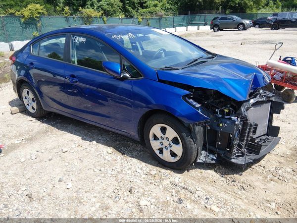 2017 KIA FORTE LX