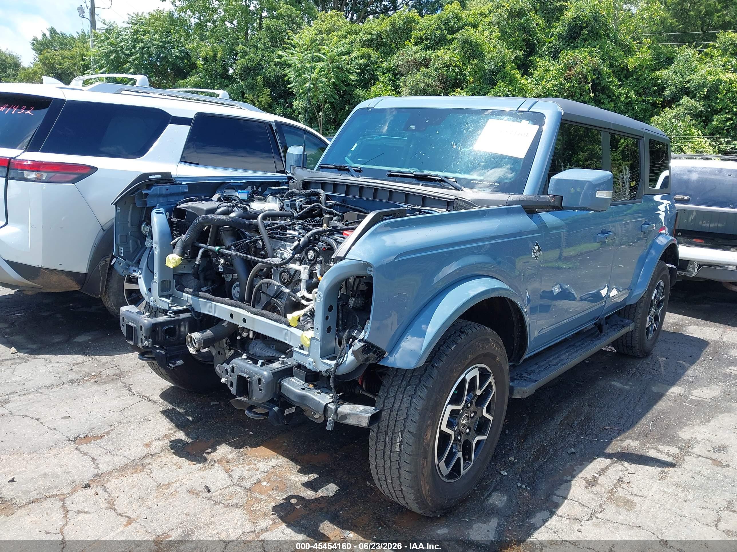 2024 FORD BRONCO OUTER BANKS — I2