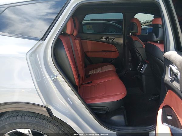 2025 KIA SPORTAGE SX-PRESTIGE