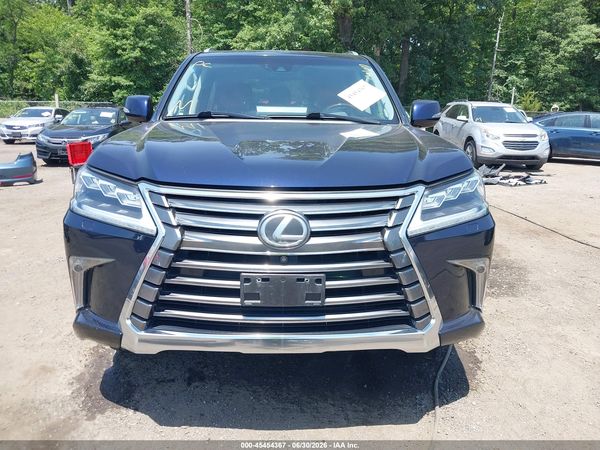 2016 LEXUS LX 570