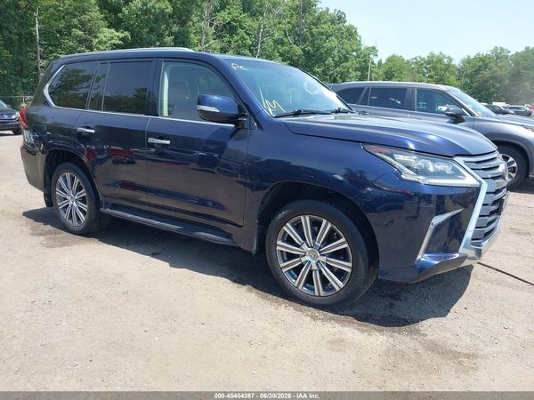 2016 LEXUS LX 570