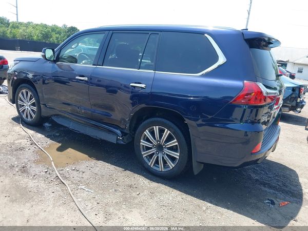 2016 LEXUS LX 570