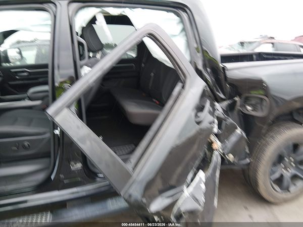 2022 RAM 1500 BIG HORN  4X4 5'7 BOX