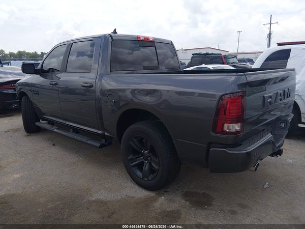 2017 RAM 1500 NIGHT  4X4 5'7 BOX