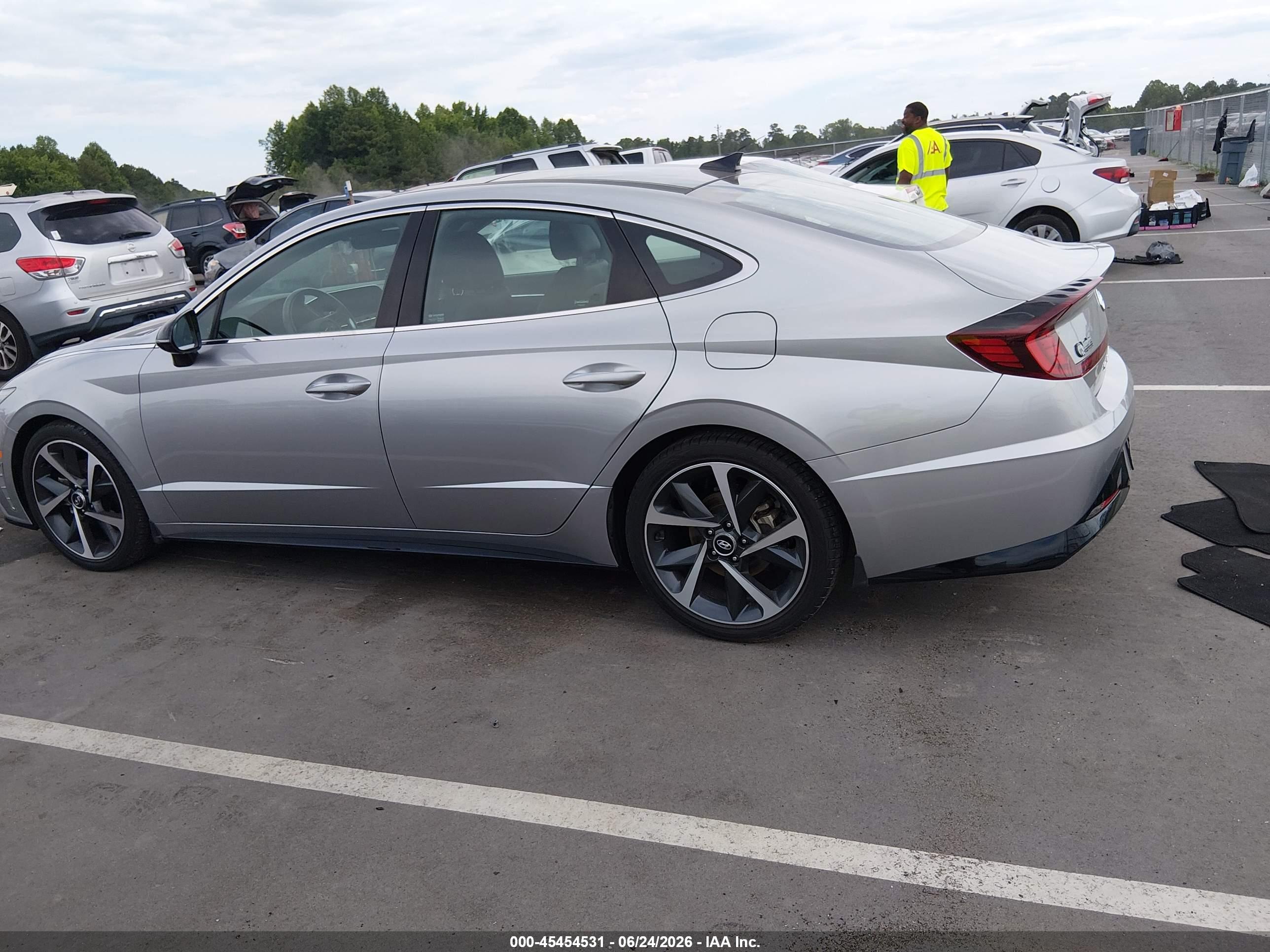2022 HYUNDAI SONATA SEL PLUS