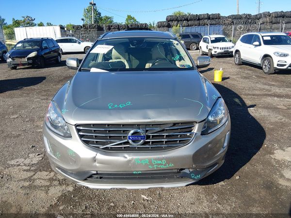 2016 VOLVO XC60 T5 PREMIER