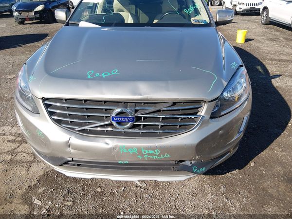 2016 VOLVO XC60 T5 PREMIER