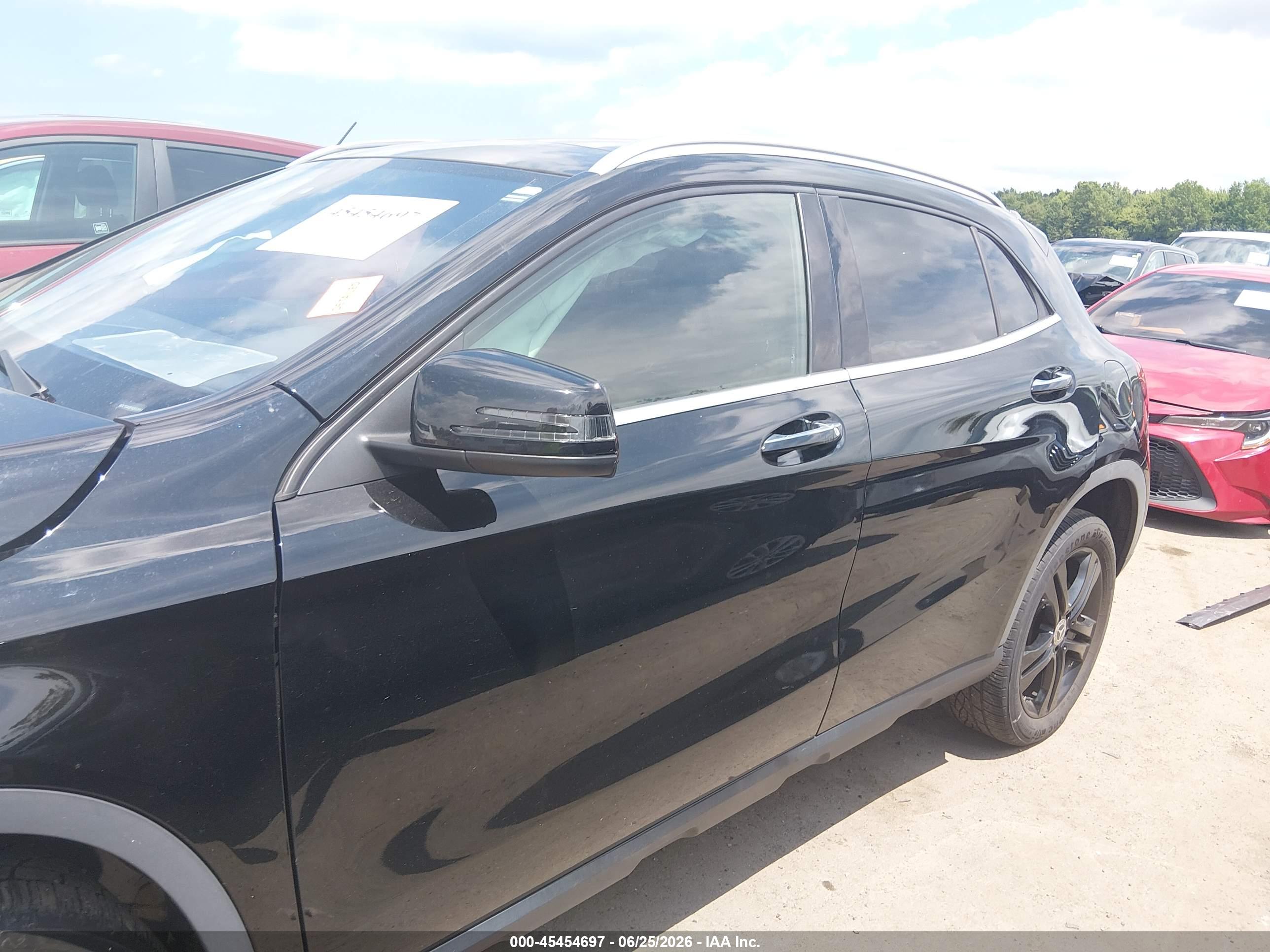 2019 MERCEDES-BENZ GLA 250 4MATIC