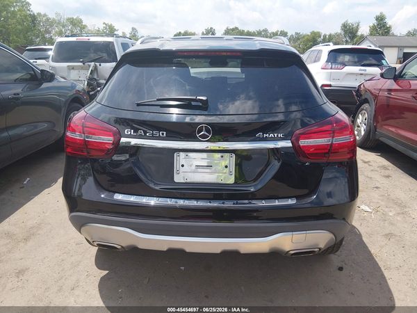 2019 MERCEDES-BENZ GLA 250 4MATIC