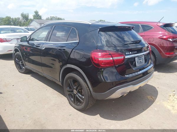 2019 MERCEDES-BENZ GLA 250 4MATIC