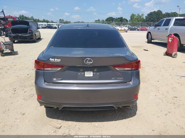 2018 LEXUS IS 300