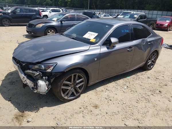 2018 LEXUS IS 300