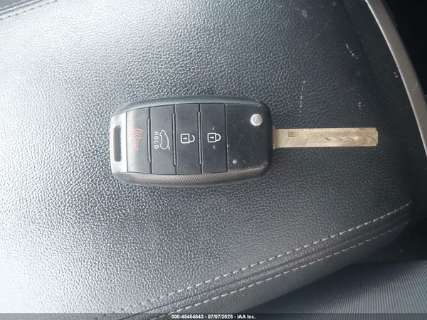 2016 KIA SORENTO 3.3L LX
