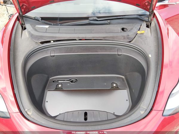 2018 TESLA MODEL 3 LONG RANGE/PERFORMANCE