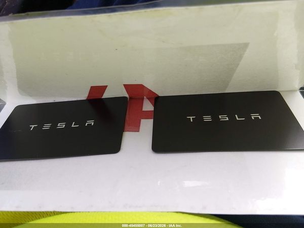 2018 TESLA MODEL 3 LONG RANGE/PERFORMANCE