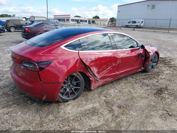 2018 TESLA MODEL 3 LONG RANGE/PERFORMANCE