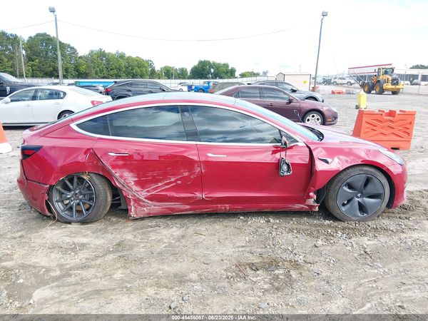 2018 TESLA MODEL 3 LONG RANGE/PERFORMANCE