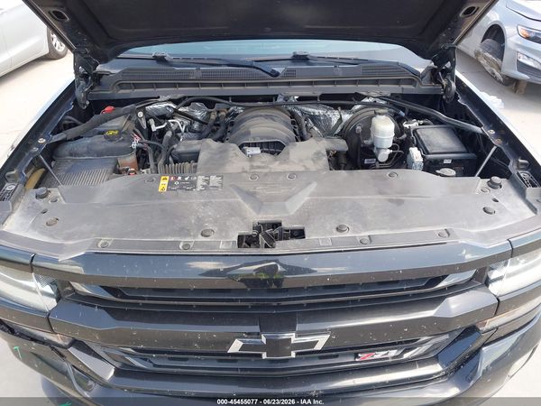 2017 CHEVROLET SILVERADO 1500 LT — I10