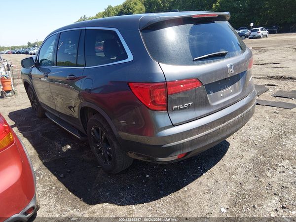 2017 HONDA PILOT EX