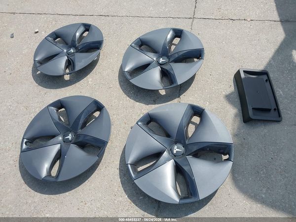 2018 TESLA MODEL 3 LONG RANGE/MID RANGE