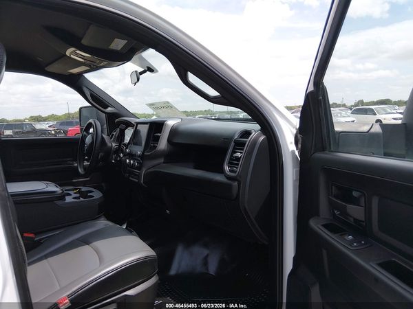 2023 RAM 3500 TRADESMAN  4X4 8' BOX