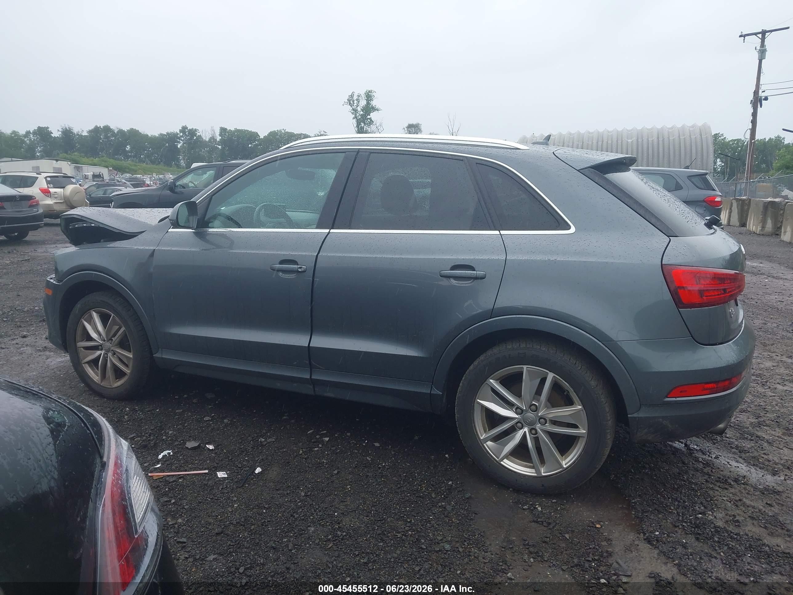 2017 AUDI Q3 2.0T PREMIUM