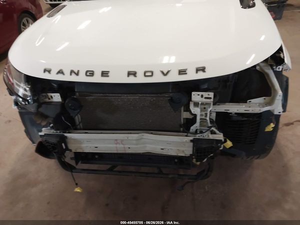 2018 LAND ROVER RANGE ROVER VELAR P250 SE R-DYNAMIC
