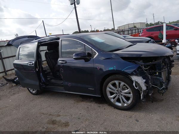 2021 TOYOTA SIENNA PLATINUM