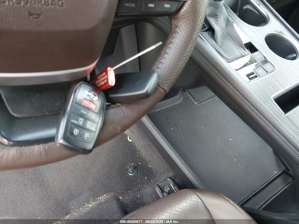 2021 TOYOTA SIENNA PLATINUM