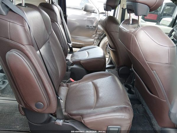 2021 TOYOTA SIENNA PLATINUM