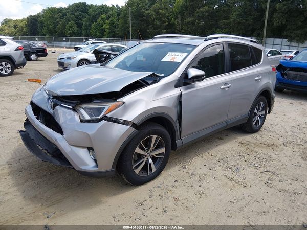 2016 TOYOTA RAV4 XLE