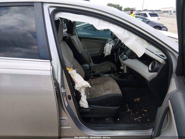 2016 TOYOTA RAV4 XLE