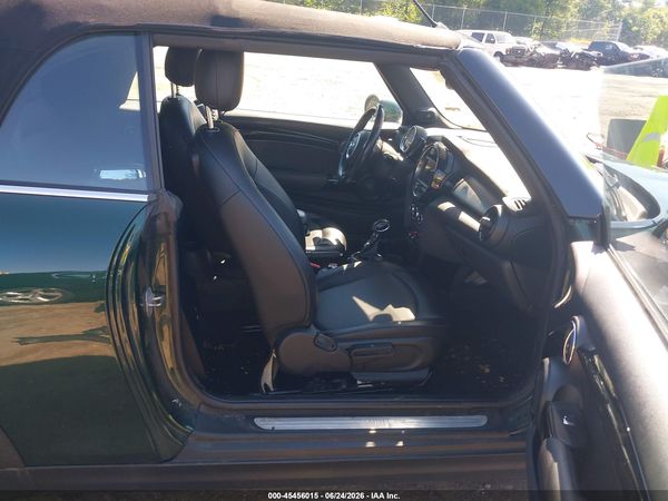 2017 MINI CONVERTIBLE COOPER