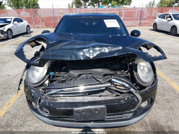 2017 MINI CLUBMAN COOPER