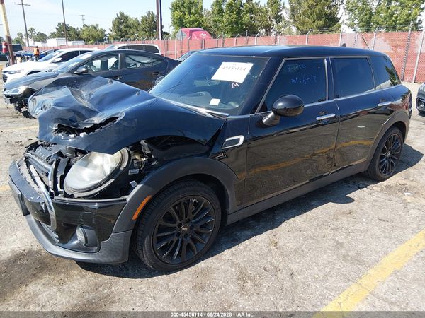 2017 MINI CLUBMAN COOPER