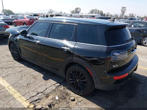 2017 MINI CLUBMAN COOPER
