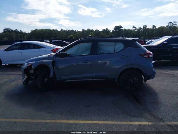 2022 NISSAN KICKS SR XTRONIC CVT
