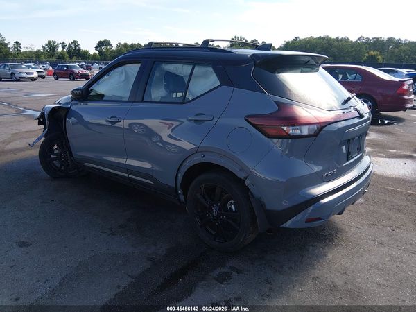 2022 NISSAN KICKS SR XTRONIC CVT